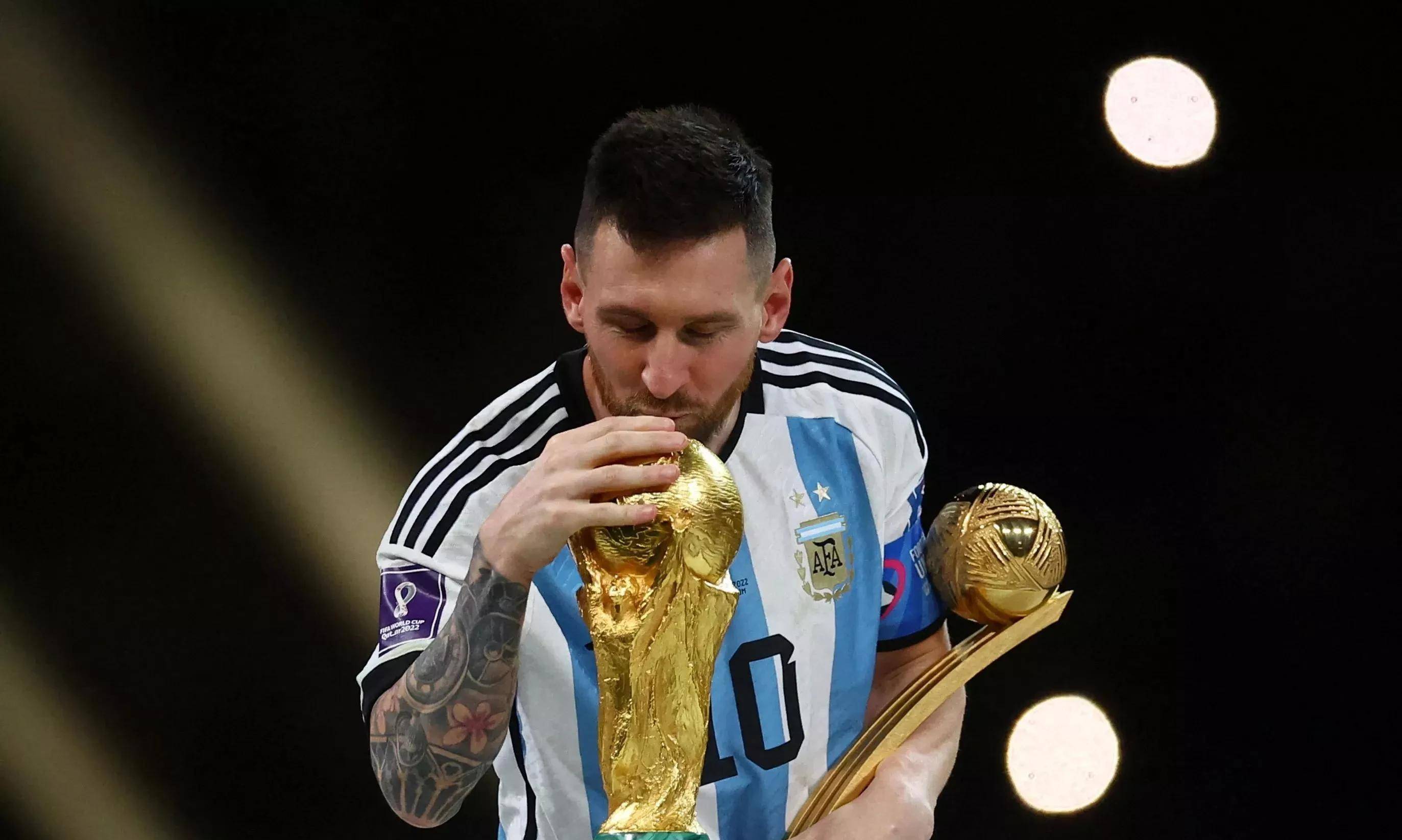 阿根廷选手勇夺水球比赛冠军 阿根廷选手勇夺水球比赛冠军