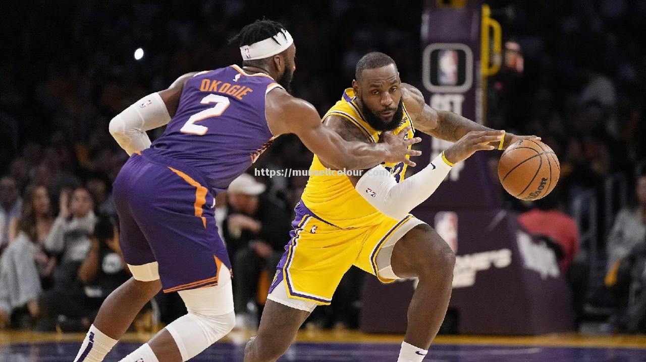 西班牙迎战希腊，双方决胜关键时刻