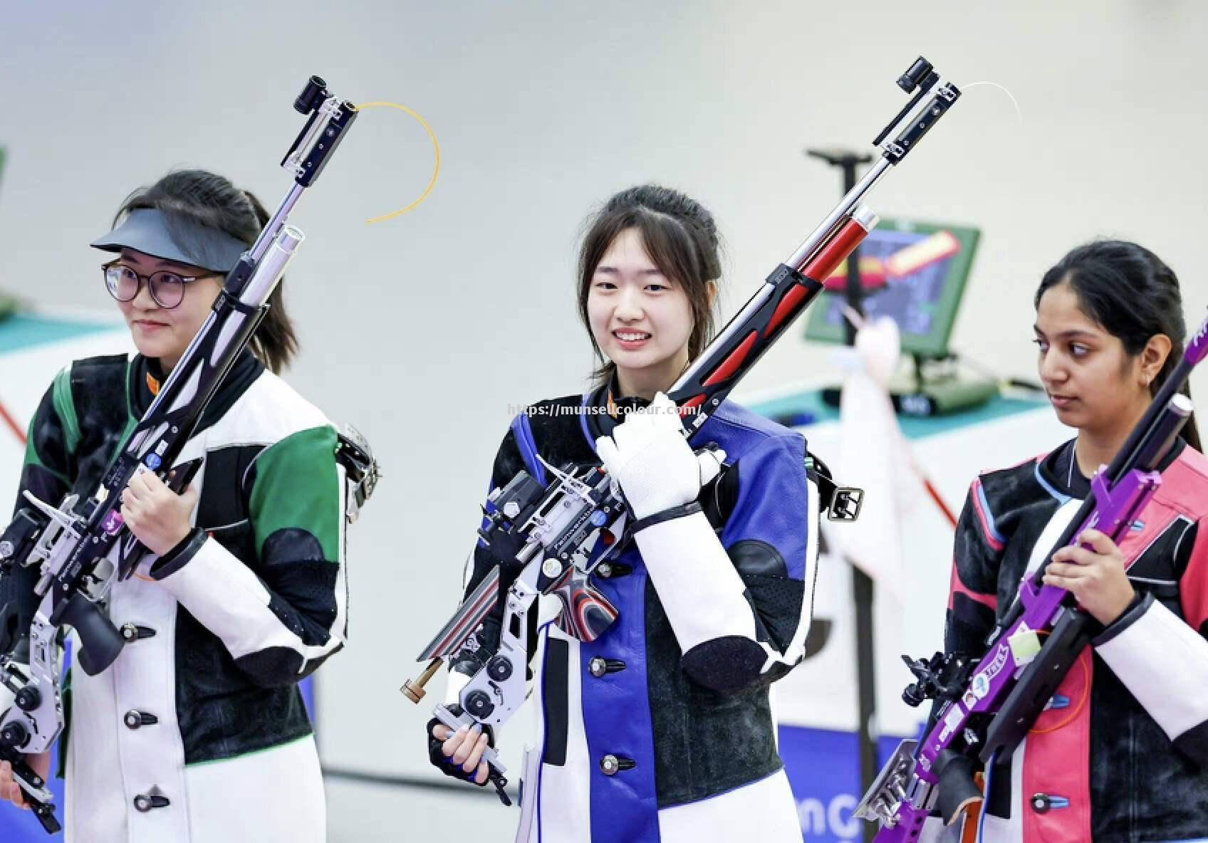 射击女子十米气步枪:印度选手夺冠! 射击女子十米气步枪:印度选手夺冠!