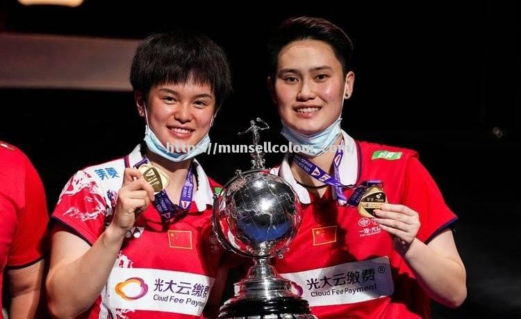 马来西亚羽毛球选手横扫对手，夺冠