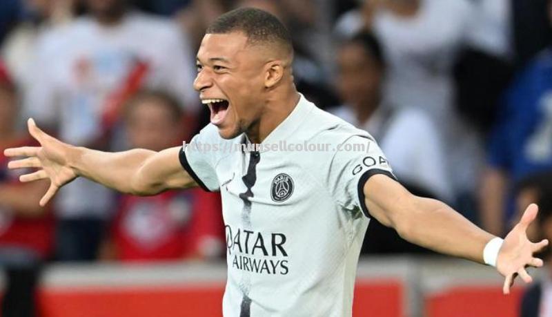 巴黎球星传闻转会巴萨,引发球迷热议 巴黎球星传闻转会巴萨,引发球迷热议