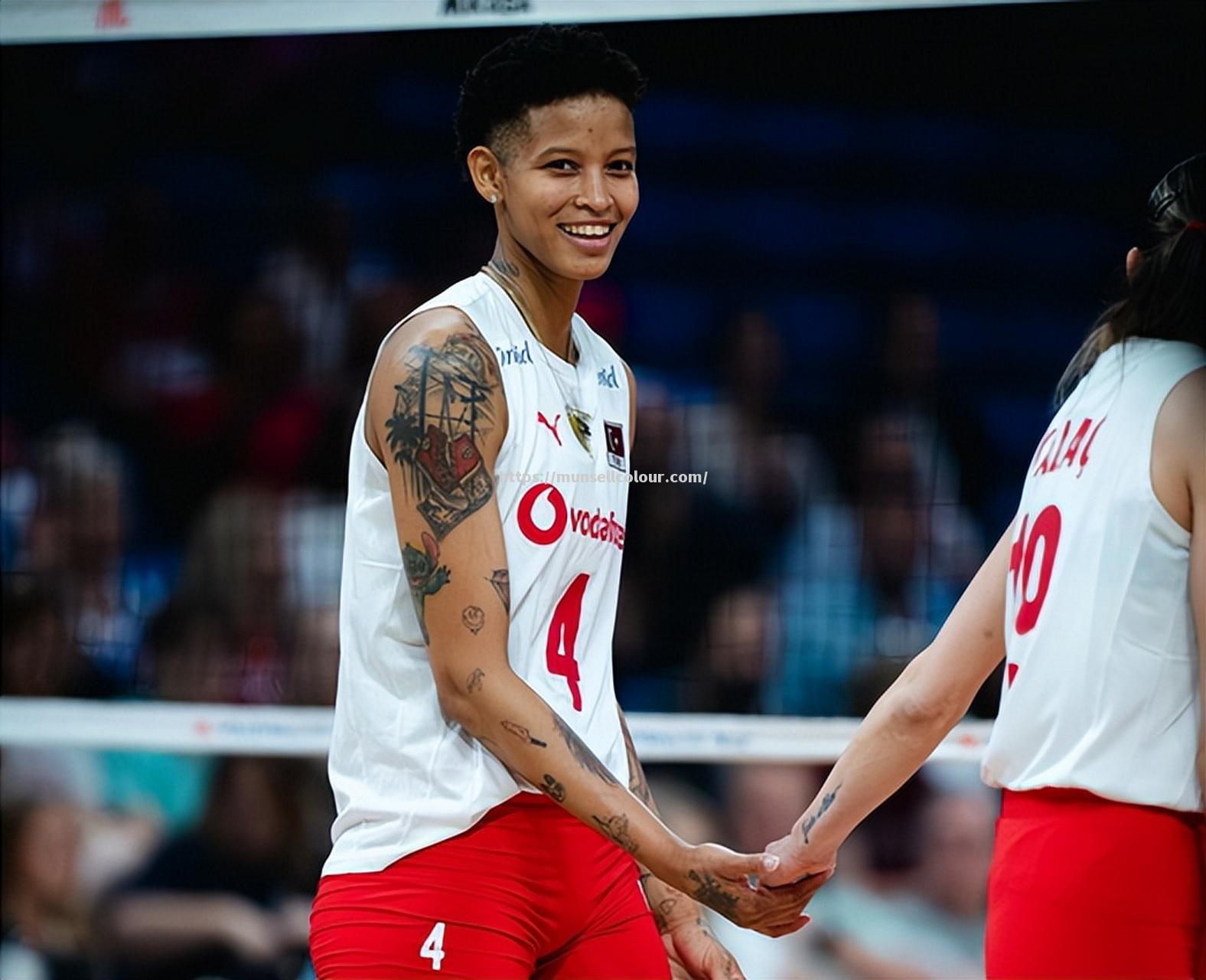 波兰队客场逆转,成功反超土耳其队在欧预赛比赛 波兰队客场逆转,成功反超土耳其队在欧预赛比赛