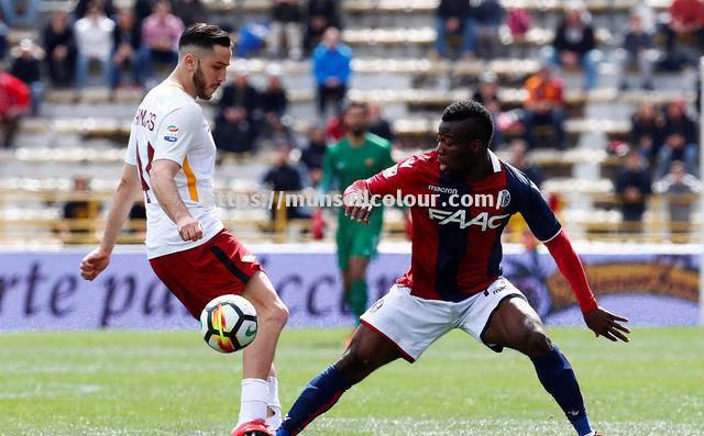 勒沃库森队在攻防转换中取得胜利 勒沃库森队在攻防转换中取得胜利